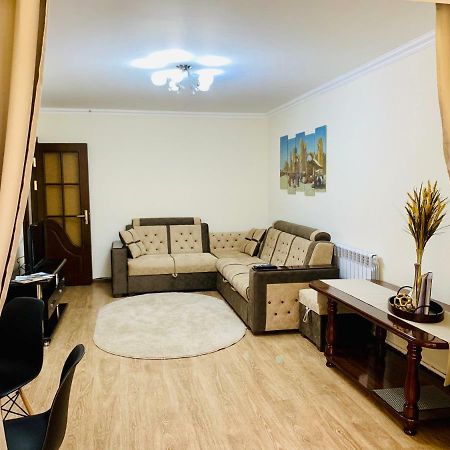 Samarkand Apartment Εξωτερικό φωτογραφία