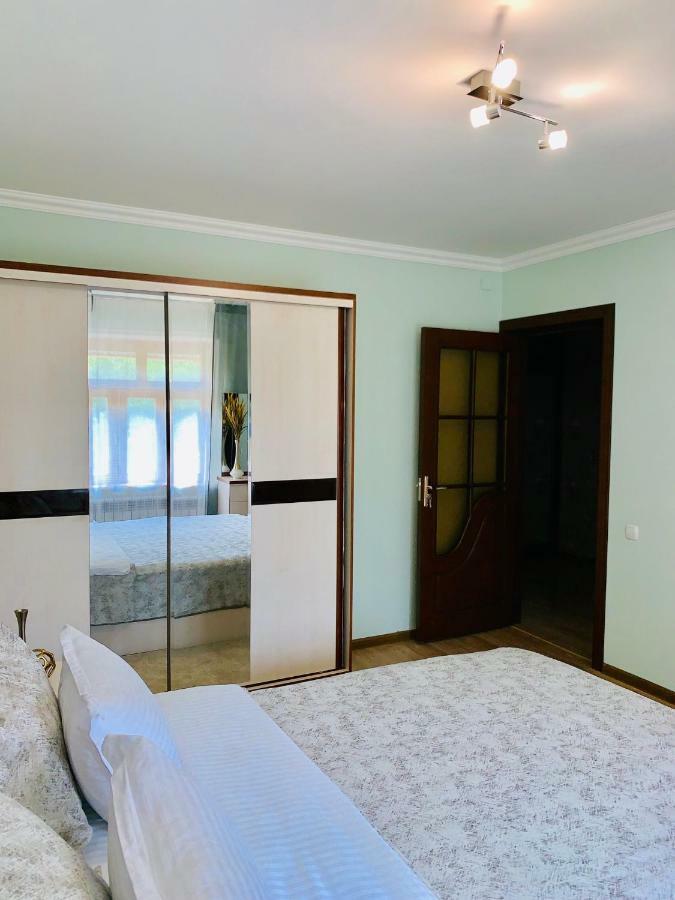 Samarkand Apartment Εξωτερικό φωτογραφία